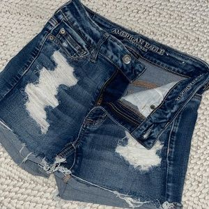 American Eagle Hi-Rise Shorts size 4